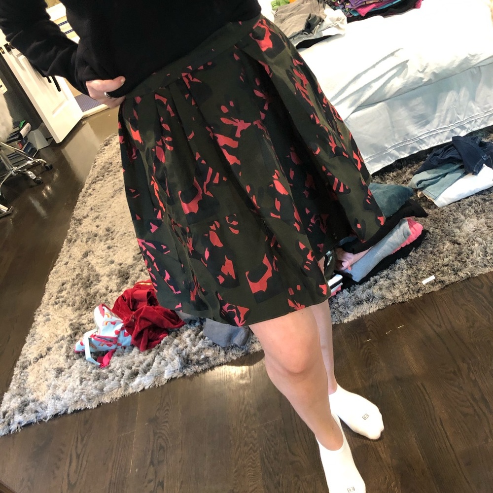 hunter green formal skirt with hot pink flowers